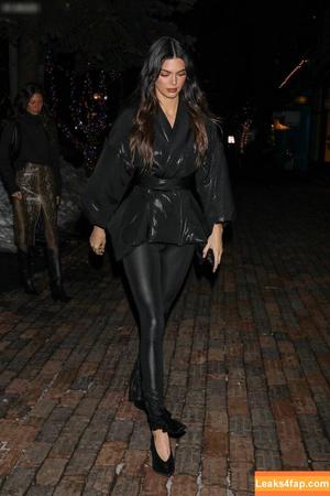 Kendall Jenner фото #2227