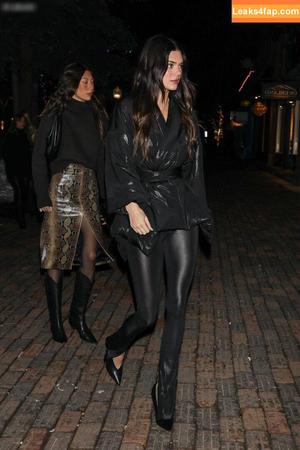 Kendall Jenner фото #2231