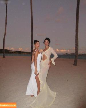 Kendall Jenner фото #2239