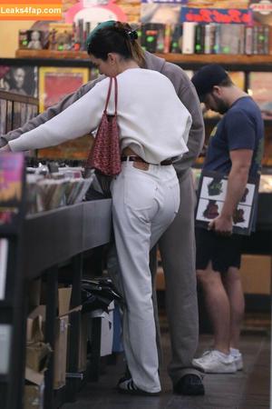 Kendall Jenner фото #2305