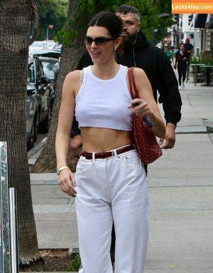 Kendall Jenner фото #2313