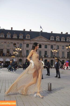 Kendall Jenner фото #2363