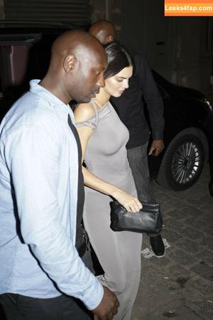 Kendall Jenner фото #2382