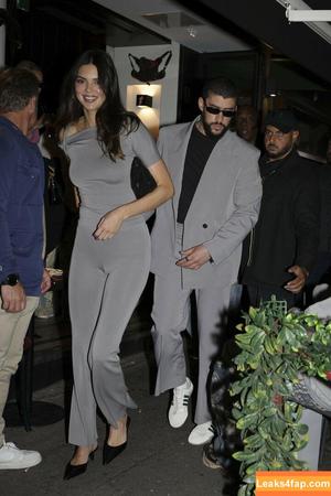 Kendall Jenner фото #2392