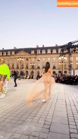 Kendall Jenner фото #2413