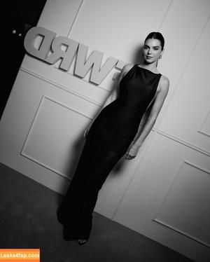 Kendall Jenner фото #2496