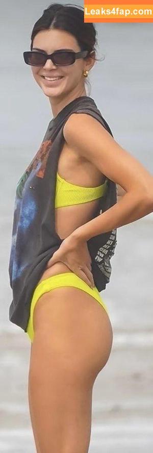 Kendall Jenner фото #2533