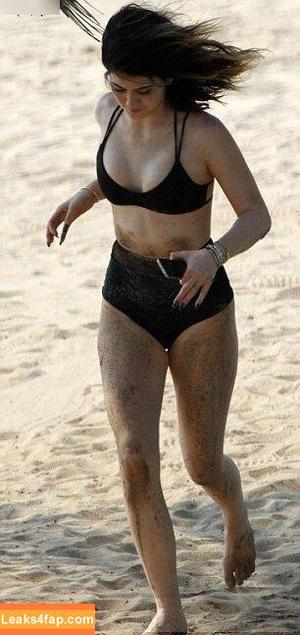 Kendall Jenner фото #2573