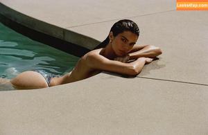 Kendall Jenner фото #2669