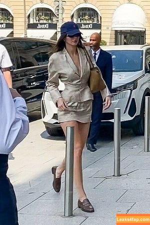 Kendall Jenner фото #2833