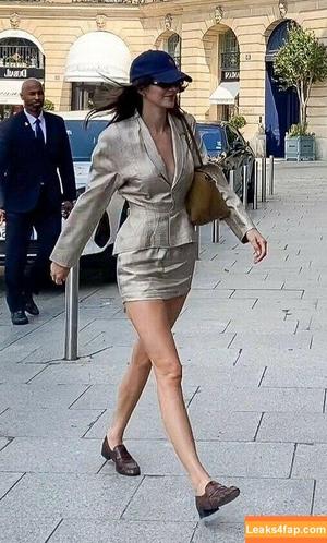 Kendall Jenner фото #2835