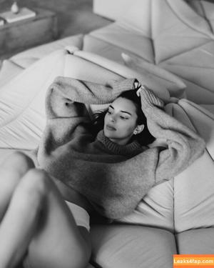 Kendall Jenner фото #2963