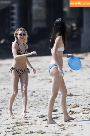 Kendall Jenner фото #2998