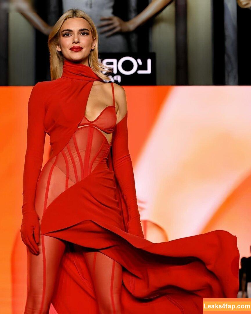 Kendall Jenner / KendallJenner слитое фото фото #3062