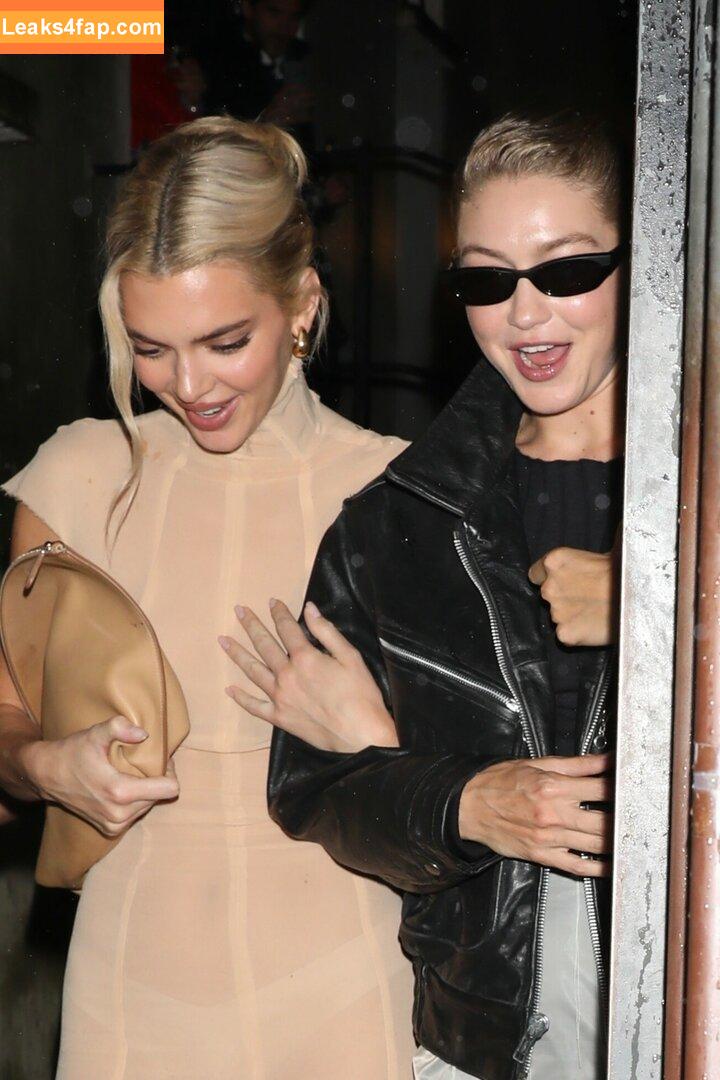 Kendall Jenner / KendallJenner слитое фото фото #3078