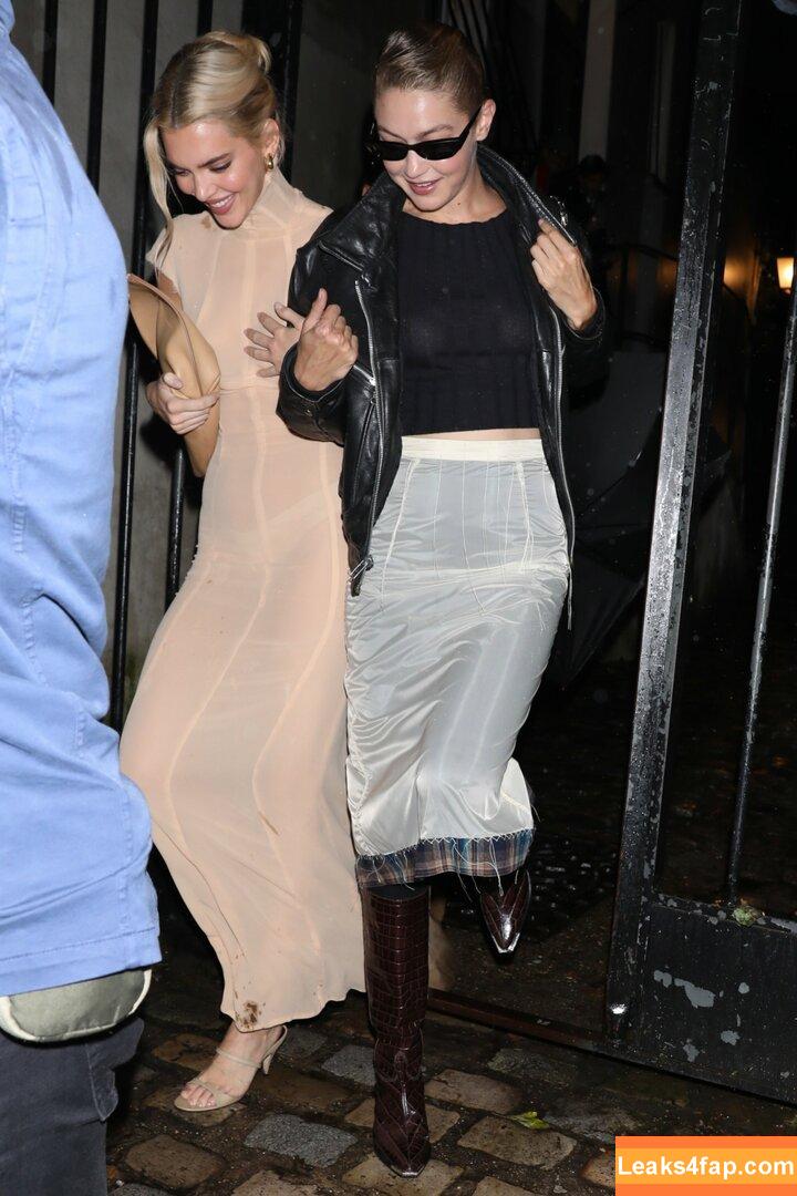 Kendall Jenner / KendallJenner слитое фото фото #3084