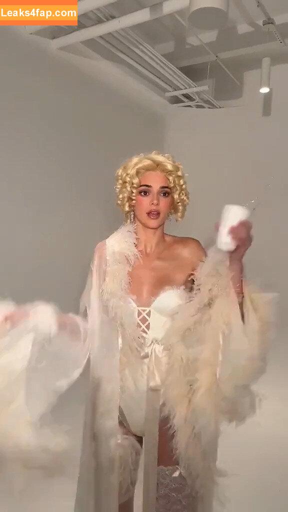 Kendall Jenner / KendallJenner слитое фото фото #3233