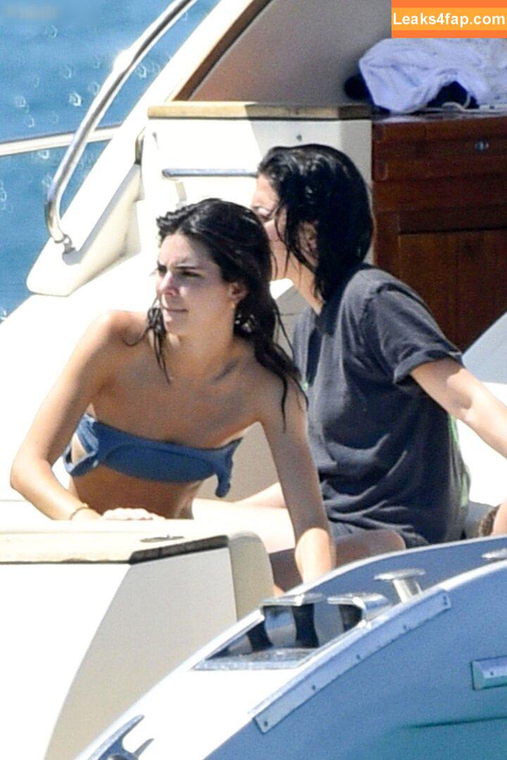 Kendall Jenner / KendallJenner слитое фото фото #3242