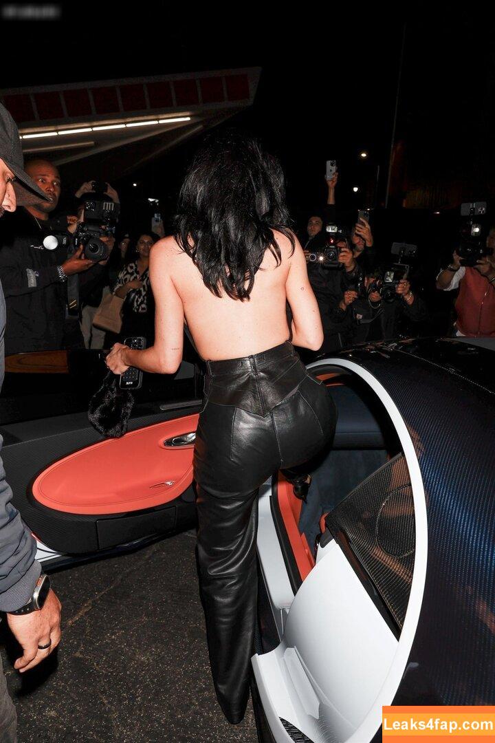 Kendall Jenner / KendallJenner слитое фото фото #3326