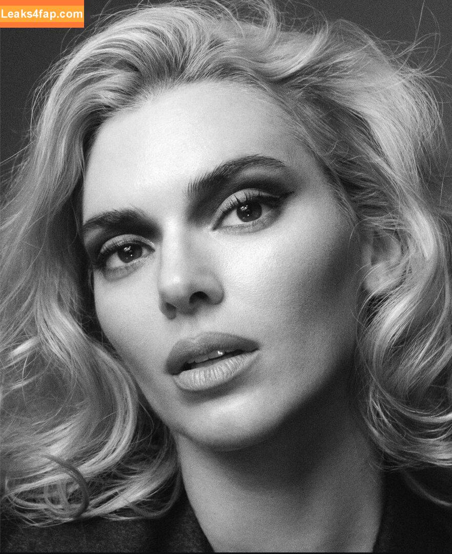 Kendall Jenner / KendallJenner слитое фото фото #3345