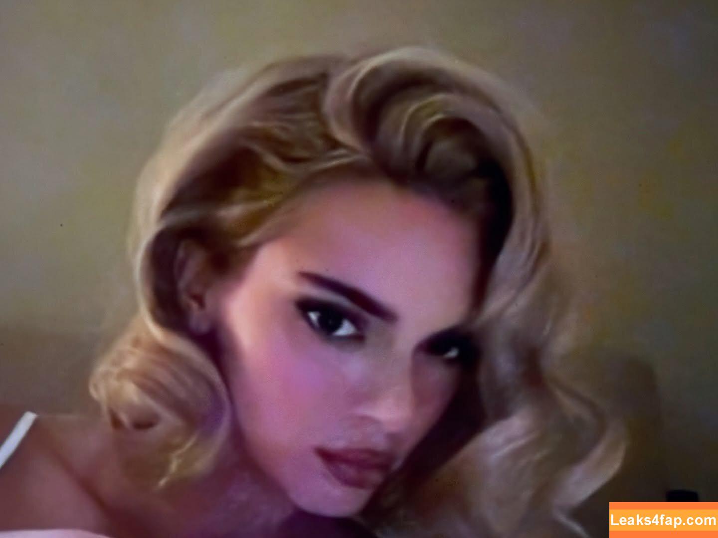 Kendall Jenner / KendallJenner leaked photo photo #3476