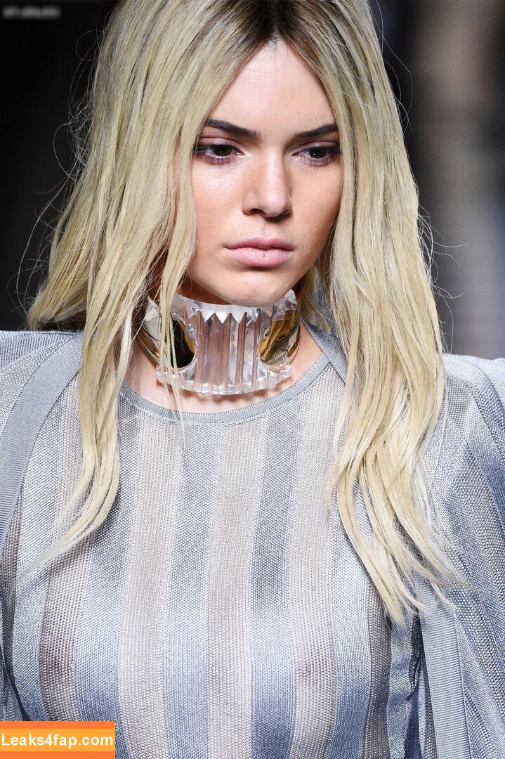 Kendall Jenner / KendallJenner leaked photo photo #3482