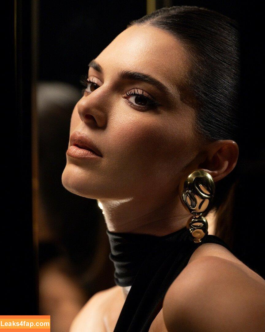 Kendall Jenner / KendallJenner leaked photo photo #3492