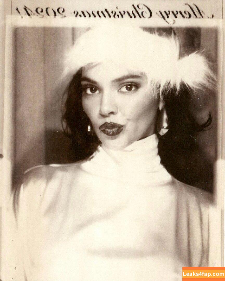 Kendall Jenner / KendallJenner leaked photo photo #3509