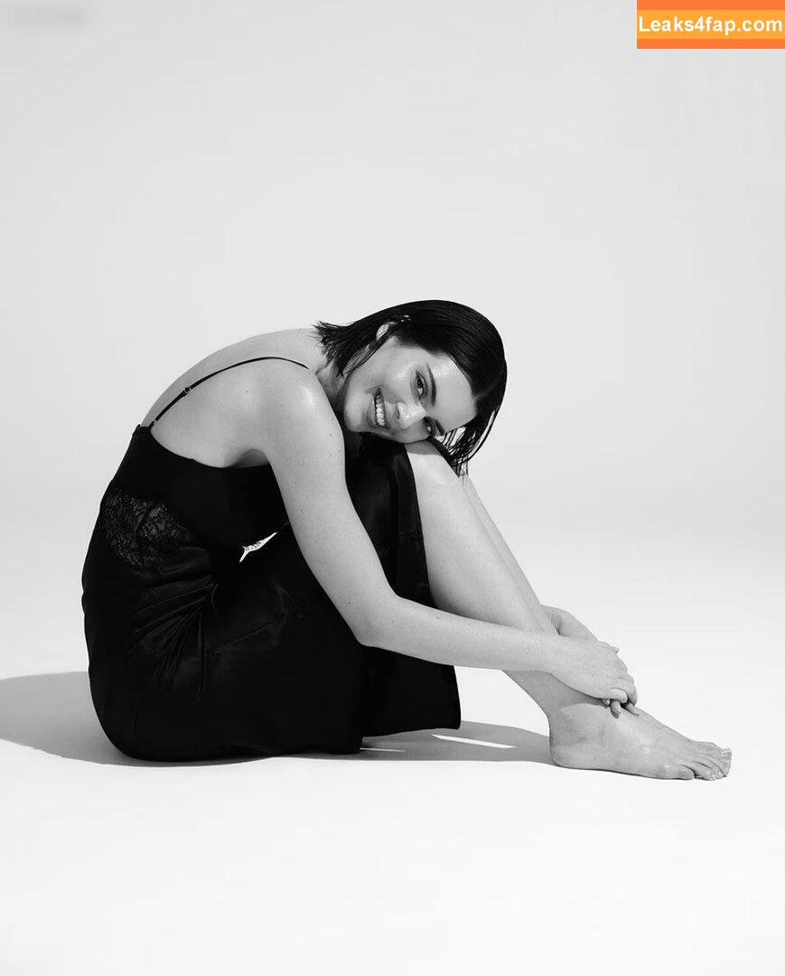 Kendall Jenner / KendallJenner leaked photo photo #3534