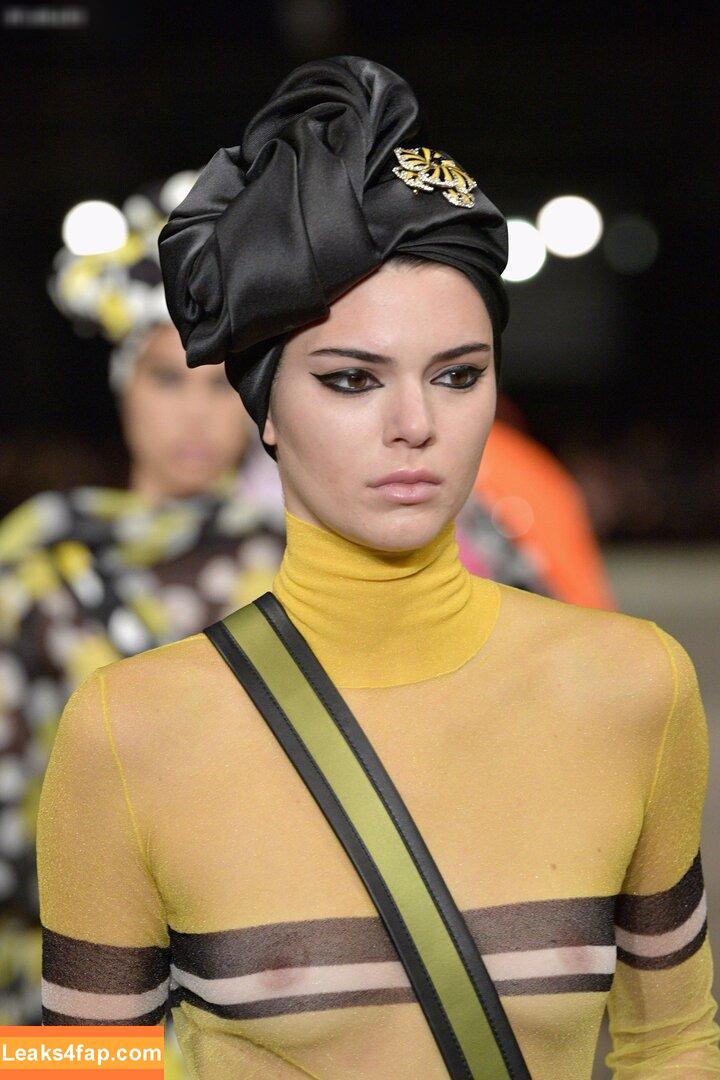 Kendall Jenner / KendallJenner leaked photo photo #3647