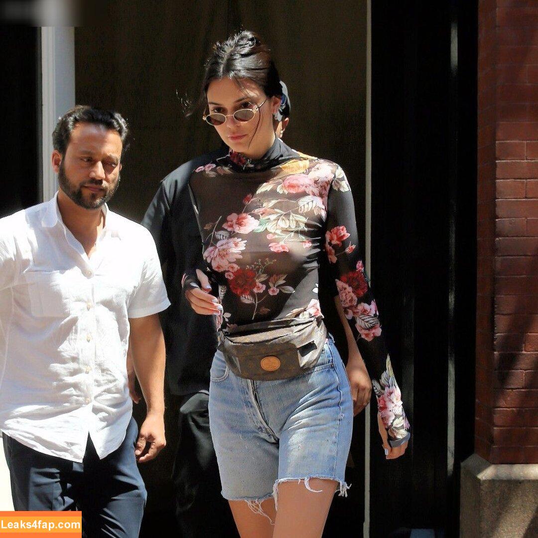Kendall Jenner / KendallJenner leaked photo photo #3655
