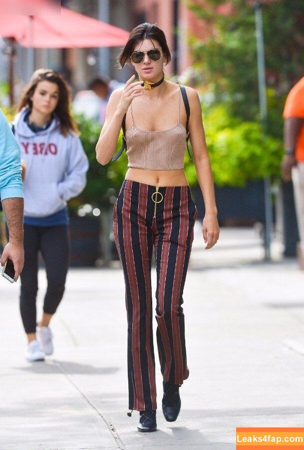 Kendall Jenner / KendallJenner leaked photo photo #3701