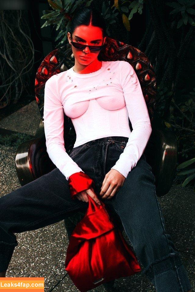 Kendall Jenner / KendallJenner leaked photo photo #3785
