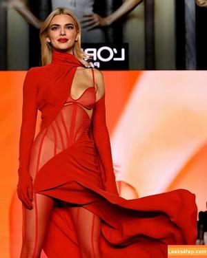 Kendall Jenner фото #3062