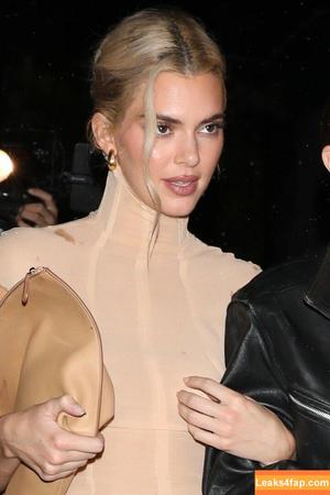 Kendall Jenner фото #3071