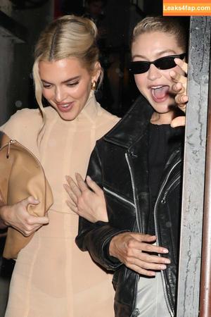 Kendall Jenner фото #3091