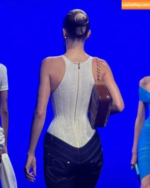 Kendall Jenner фото #3145