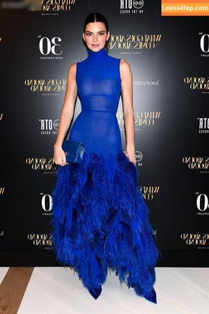 Kendall Jenner фото #3208