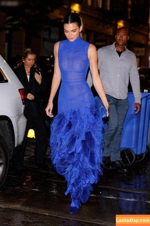 Kendall Jenner фото #3213