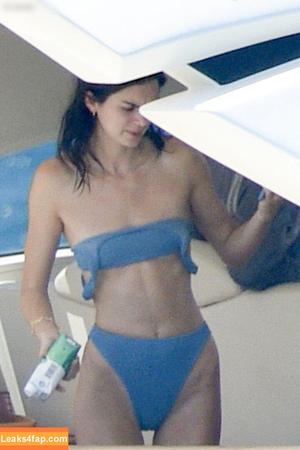 Kendall Jenner фото #3256