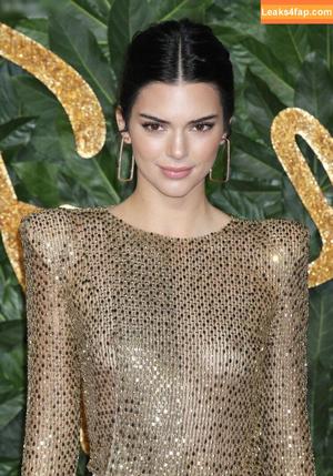 Kendall Jenner photo #3635