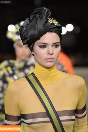 Kendall Jenner photo #3647