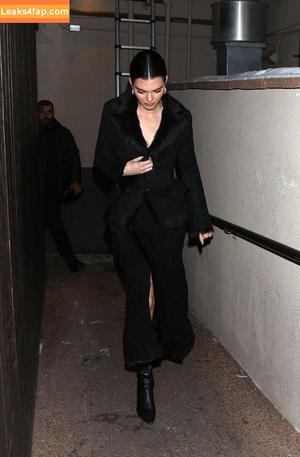 Kendall Jenner photo #3733