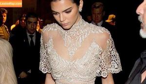 Kendall Jenner фото #3783