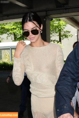 Kendall Jenner photo #3816