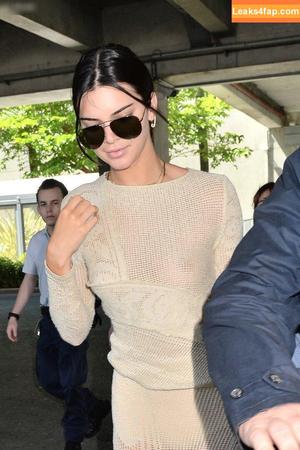 Kendall Jenner photo #3817