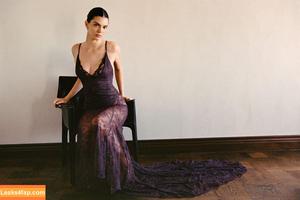 Kendall Jenner photo #3974