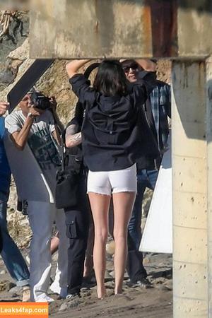 Kendall Jenner photo #3995