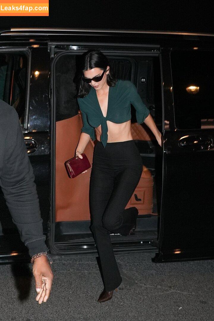 Kendall Jenner / KendallJenner leaked photo photo #4191