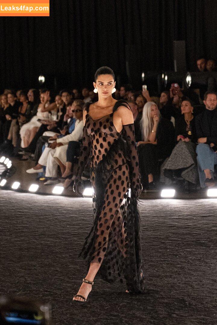 Kendall Jenner / KendallJenner leaked photo photo #4207